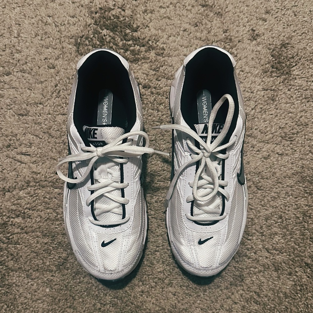 •Sold on Ebayyy• Nike Initiator size 9 - Picture 8 of 10